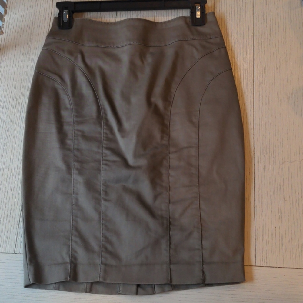 Pencil skirt